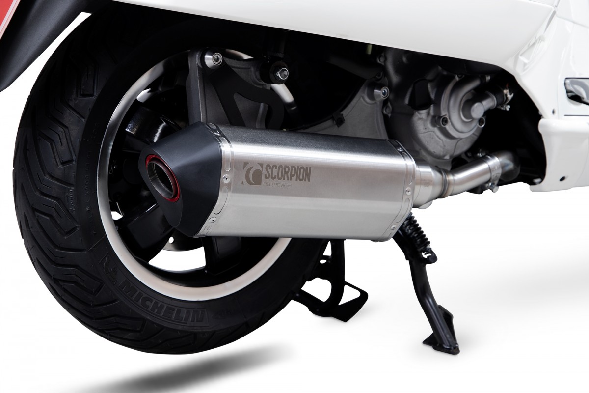 Scarico sportivo Scorpion "Red Power" silver per Vespa GTS/​GTS Super/​GTV 300ccm HPE (`20-) Euro 5