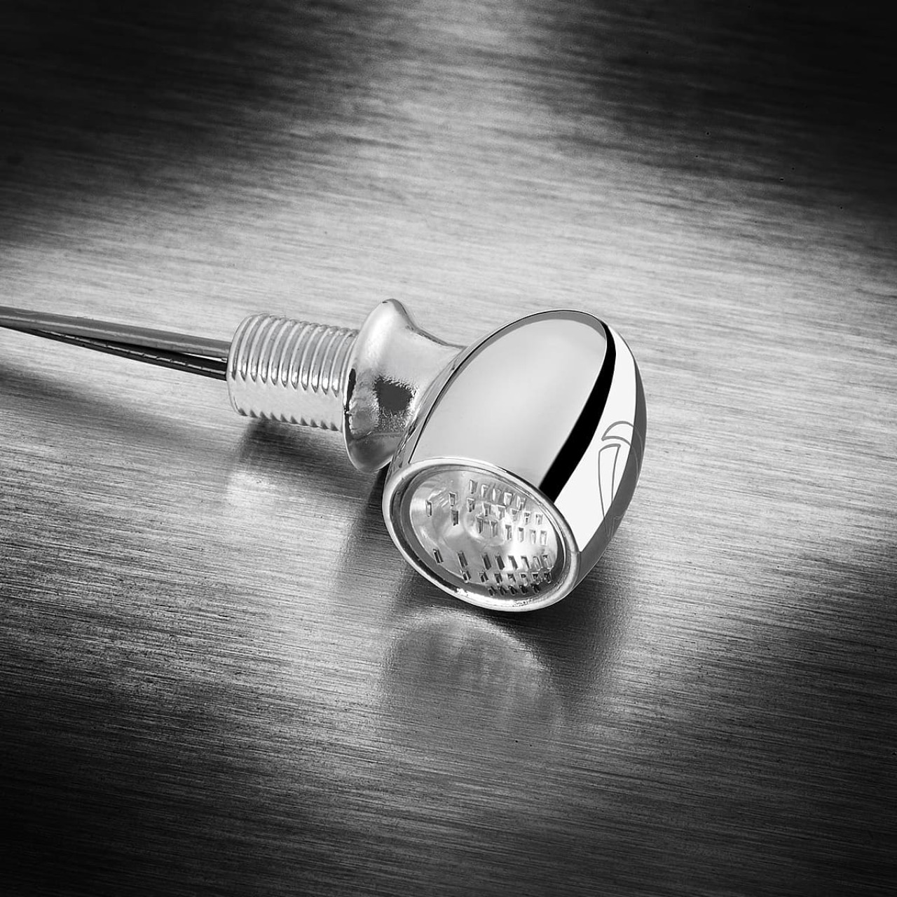 Indicatore di direzione Kellermann, luce posteriore e freno, Atto DF, acciaio, LED, HL/HR 12 V, cromo lucido