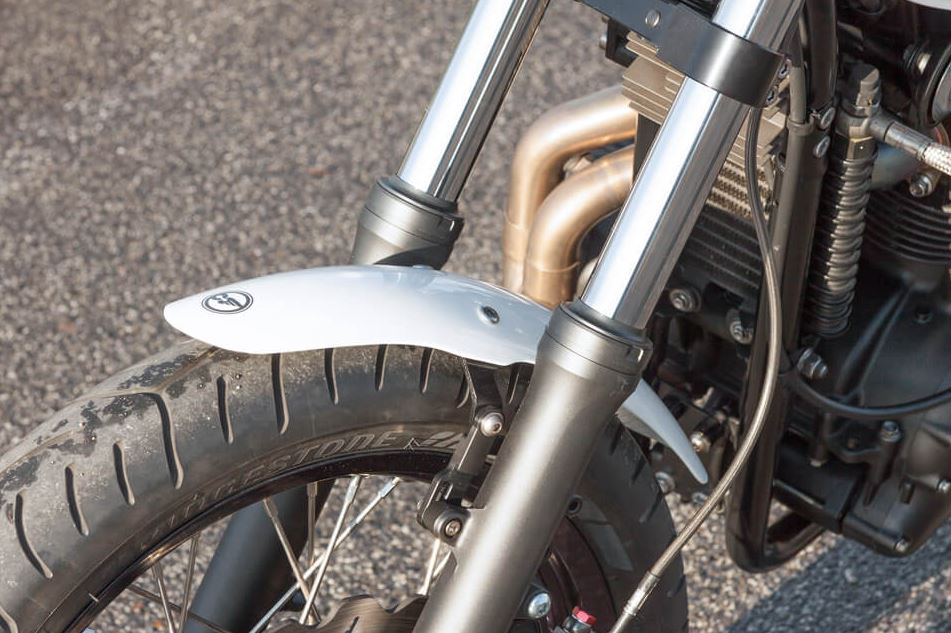 Parafango LSL in vetroresina per Triumph Bonneville T100 (05-15) / Scrambler (06-16)