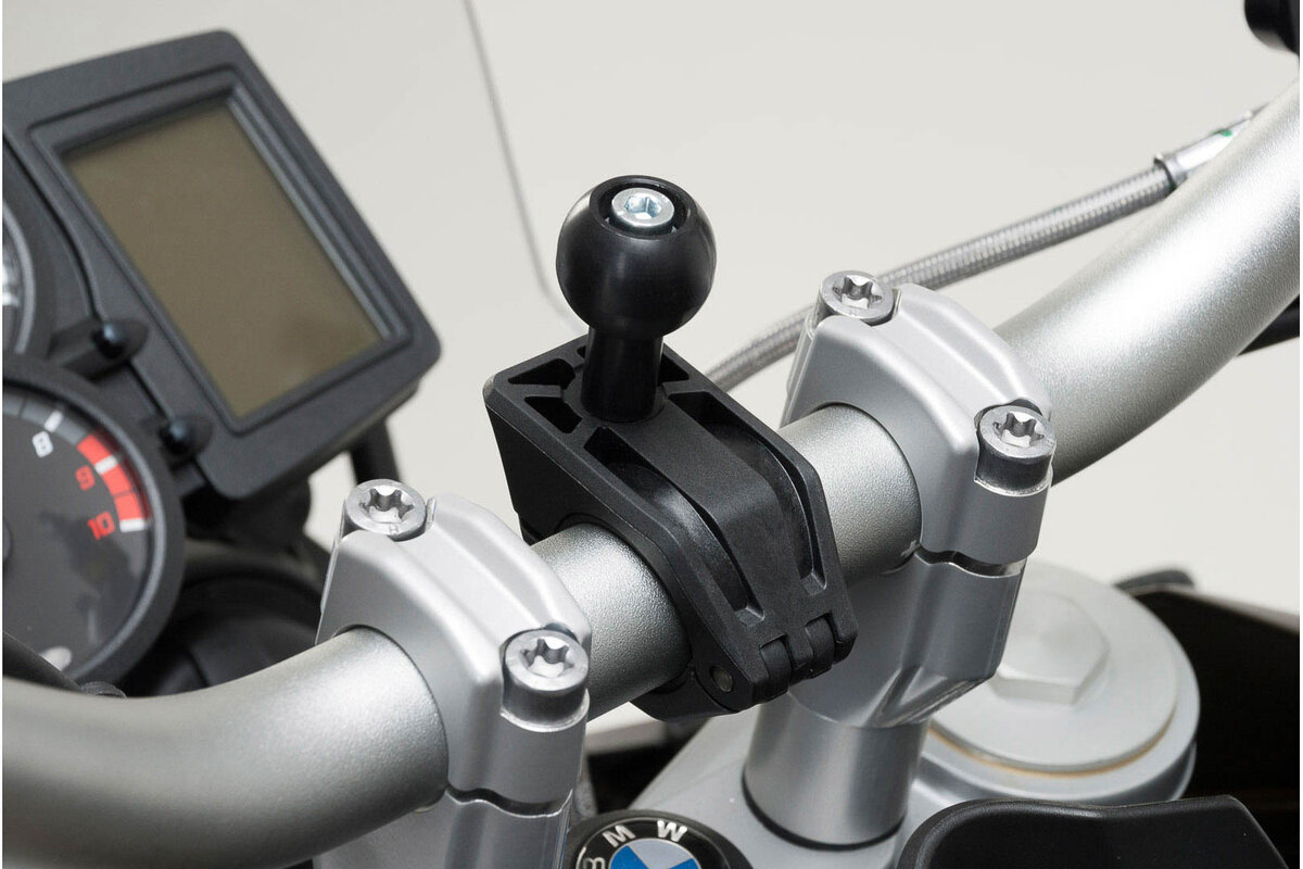 Kit di montaggio Navi a sfera da 1" per Moto Guzzi V85 TT /Travel - SW Motech