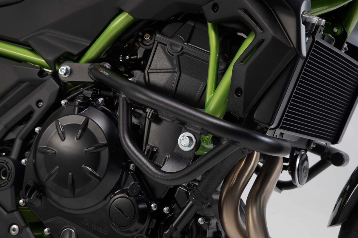 Barra di protezione SW-Motech nera per Kawasaki Z 650 /RS /S