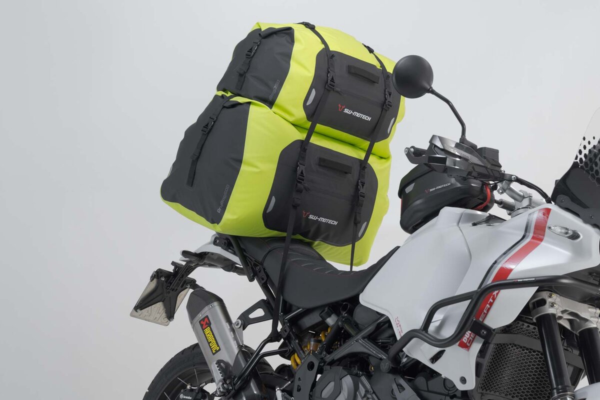 Borsa posteriore Drybag 600 per Moto Guzzi V100 Mandello /S, giallo / grigio - SW Motech