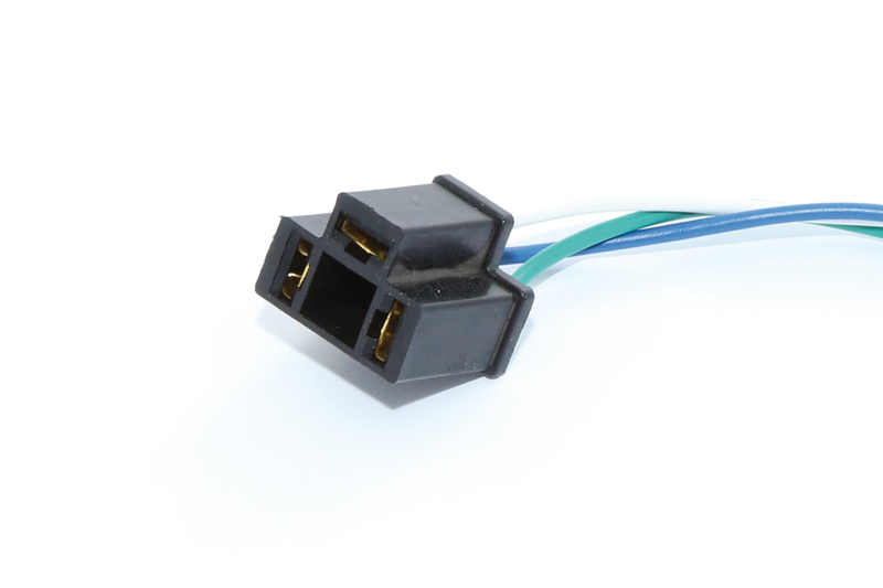 Spina intelligente HIGHSIDER di tipo A femmina, a 3 pin, per lampadine H4 da 12 V, con cavo da 210 mm.