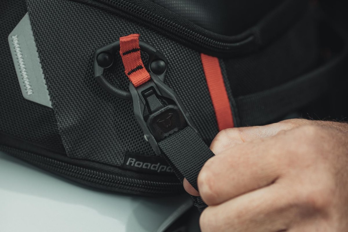 Borsa posteriore PRO Roadpack Aprilia Tuono V4 1100 RR (18-20), KG1