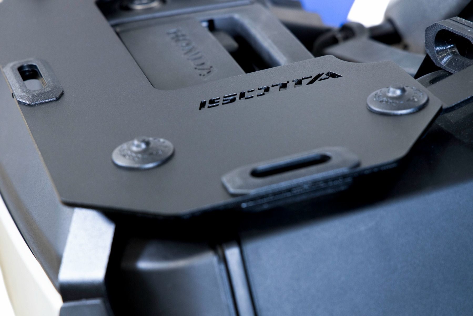 Portapacchi per valigie laterali Honda XL 750 Transalp /NT 1100 /ADV 750 /NC 750 X, alluminio, nero