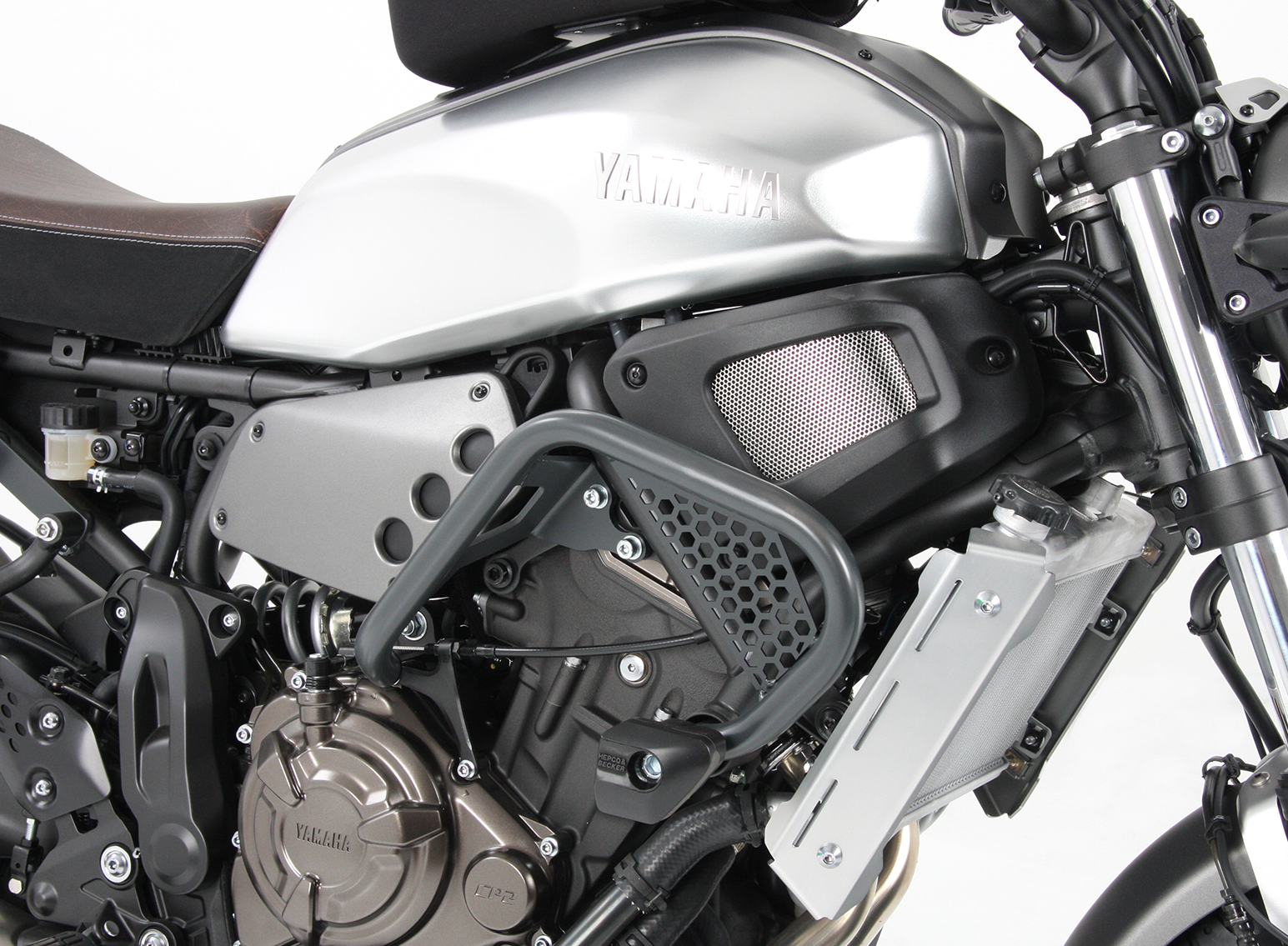 Barra protezione motore antracite per Yamaha XSR 700 / XSR 700 Xtribute (Bj.16-) Hepco & Becker