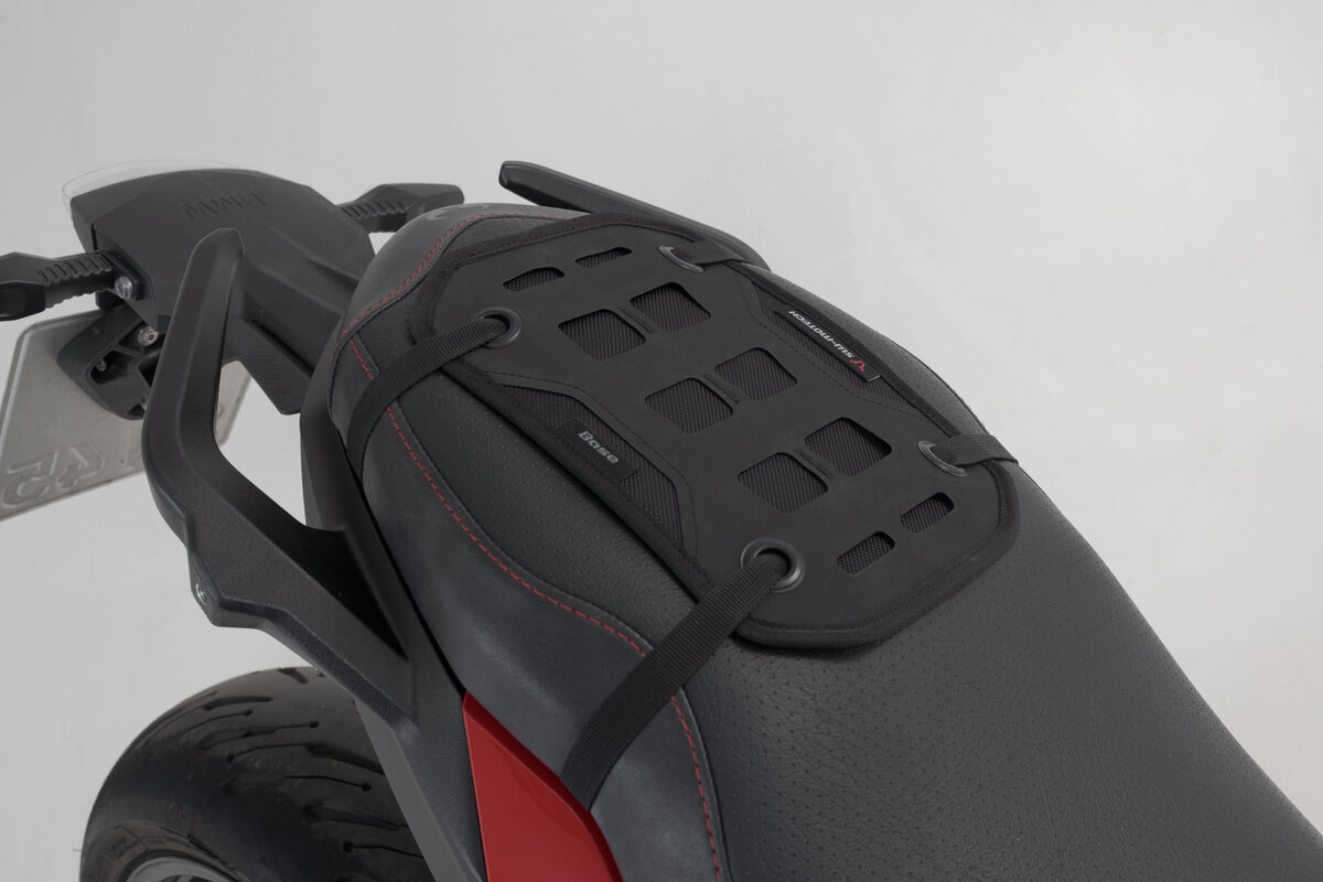 Base SW-Motech PRO