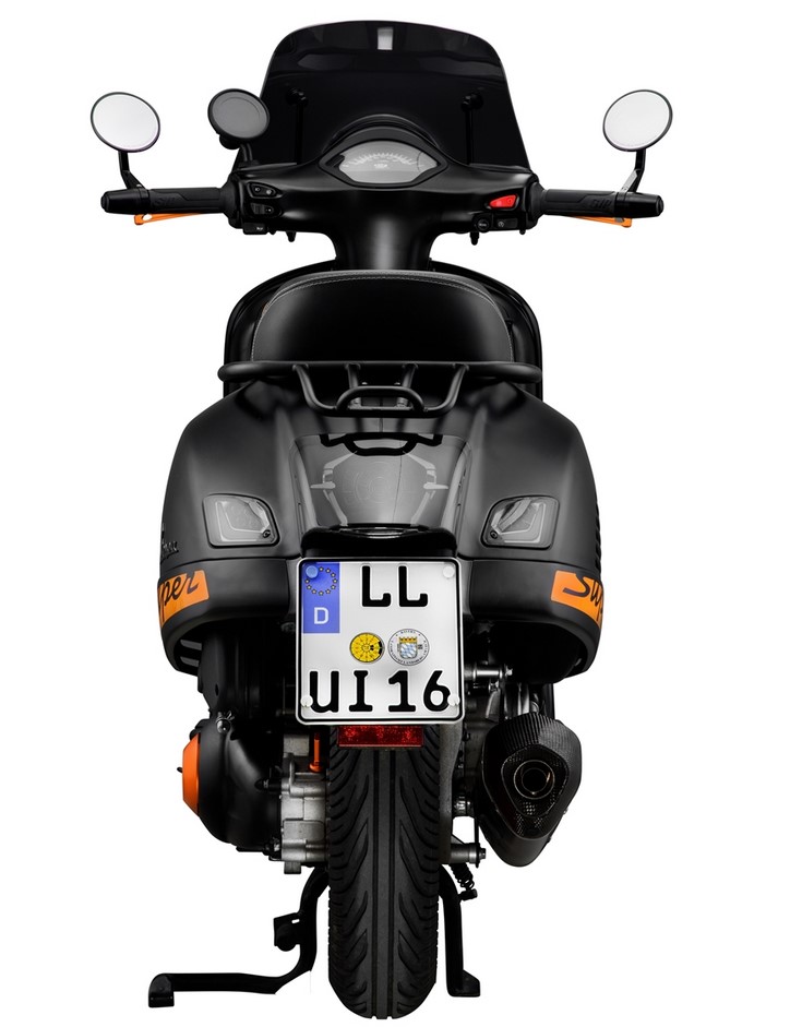 Fanale posteriore MK II LED per Vespa GTS/GTS Super/GTV/GT 60 125-300cc (-'13), colorato