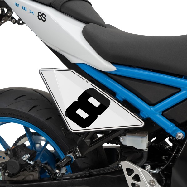Targhetta per Suzuki GSX-8S (23-) - Barracuda