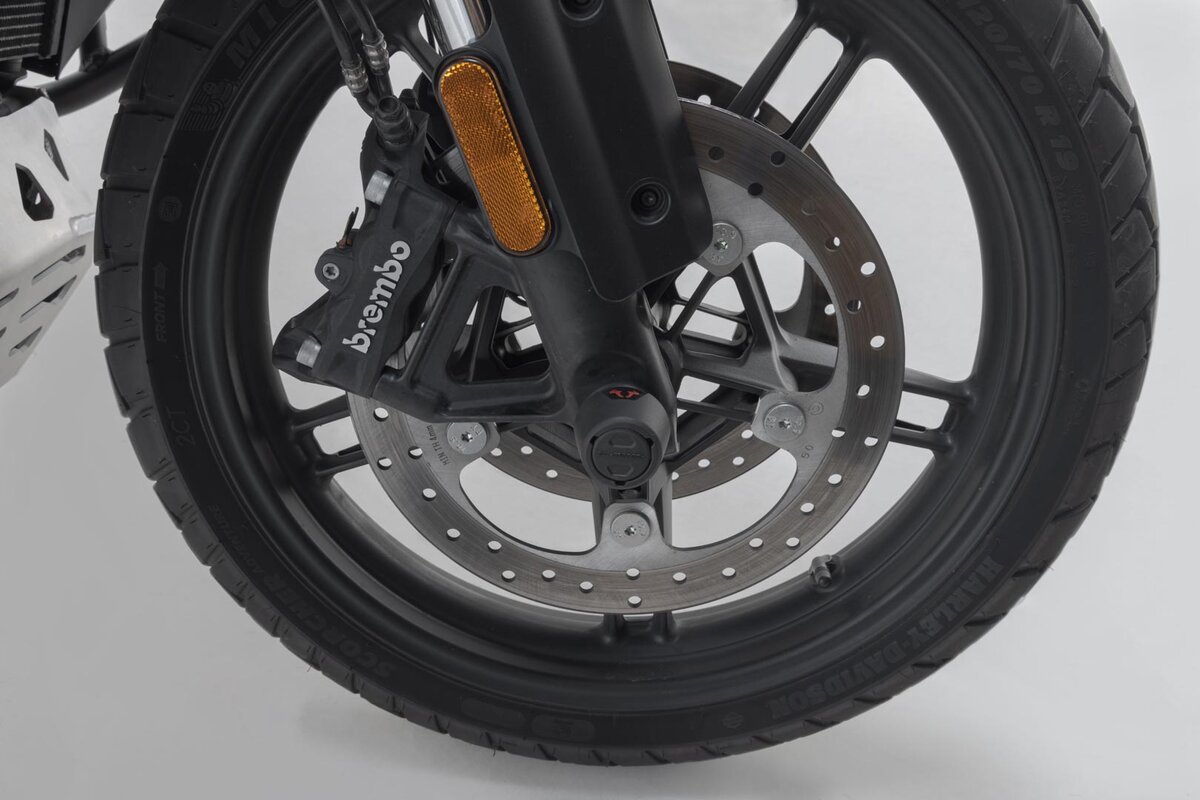 SW-Motech Kit paracolpi per asse anteriore nero per Harley-Davidson Pan America 1250 - SW Motech