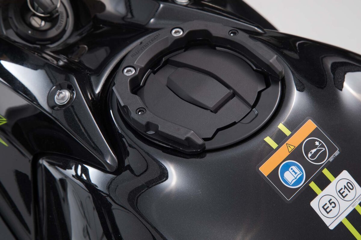 Anello per serbatoio SW-Motech PRO per Triumph Kawasaki Ninja 650 (EX650K, EX650M)