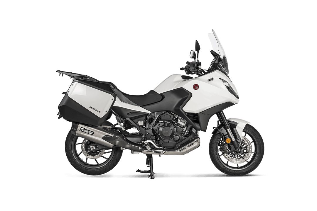 Linea Slip-On Akrapovic (Titanio) per Honda NT1100 dall'anno di modello 2022-2025