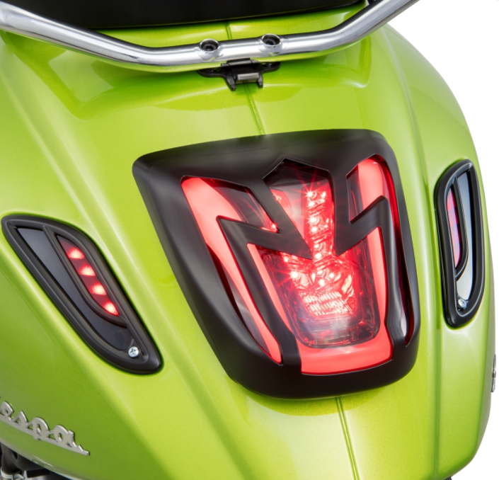 Griglia fanale posteriore per Vespa Primavera/​Sprint 50-150ccm 2T/​4T AC, nero opaco