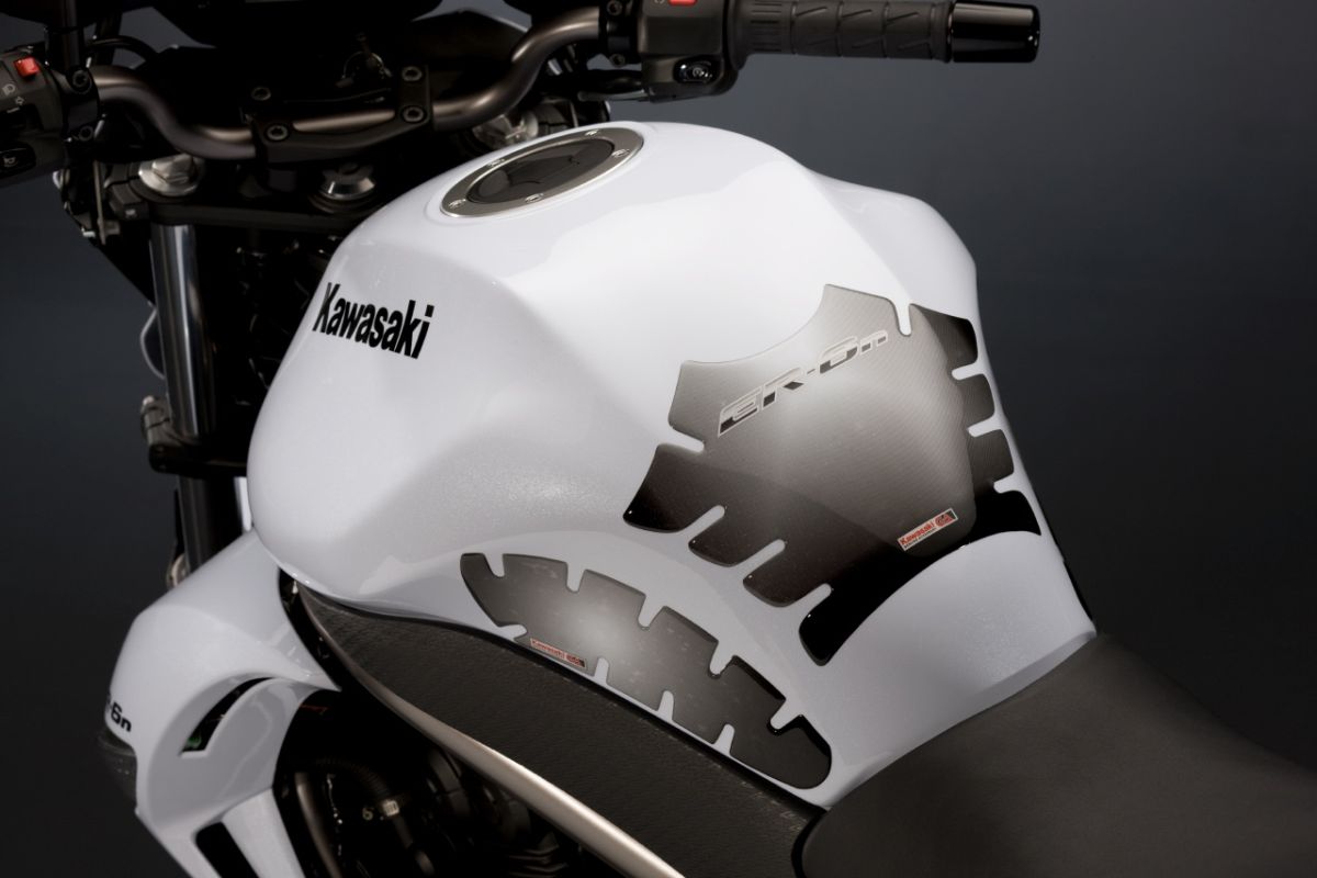 Paraserbatoio ER-6n 2011 originale Kawasaki