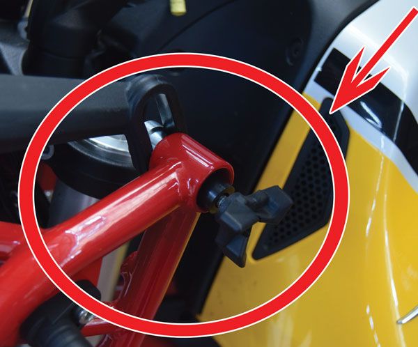 Kit di viti di regolazione per Moto Guzzi V 85 TT (19-23)