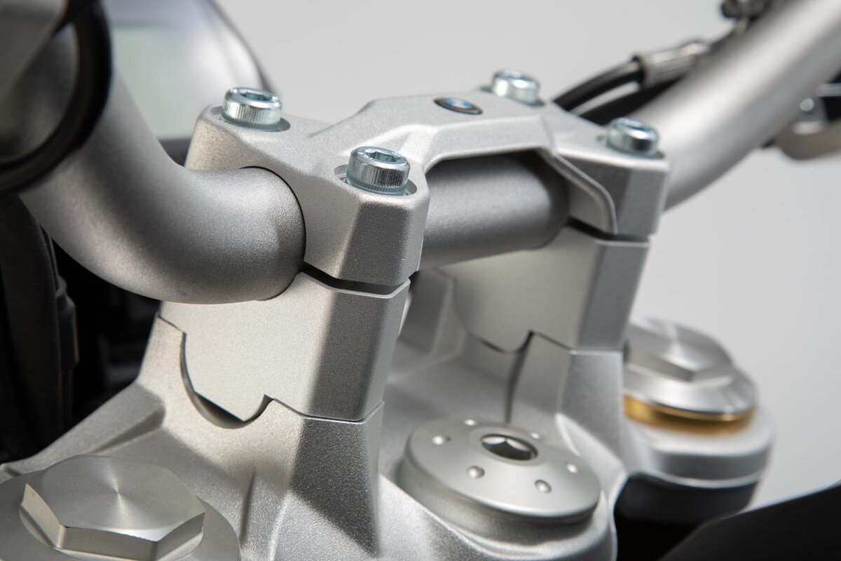Barra antiurto per Aprilia Tuareg 660 (21-) SW Motech