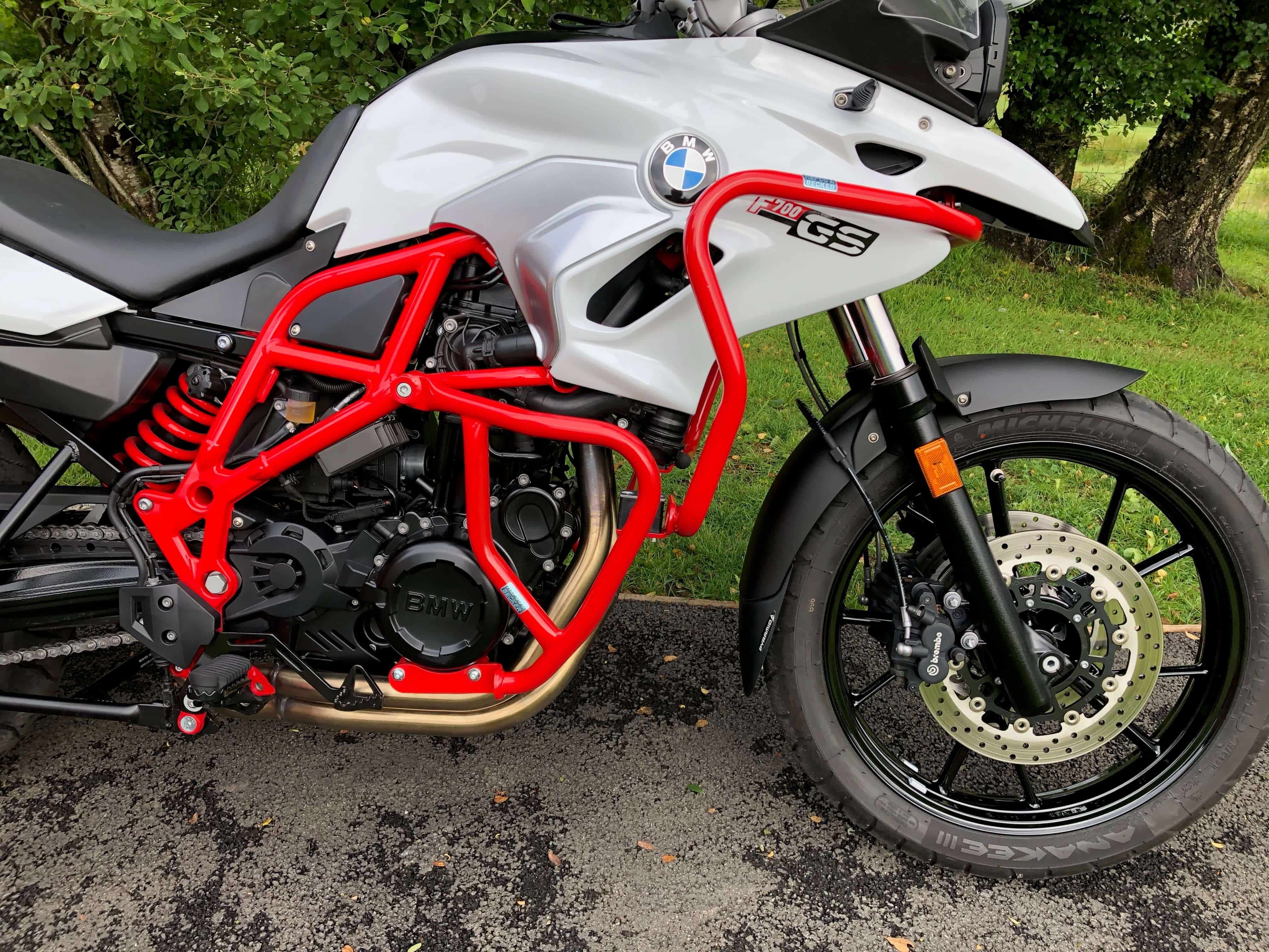 Protezione serbatoio rossa per BMW F 650 GS Twin (08-11)/F 700 GS (12-17)/F 800 GS (08-16)