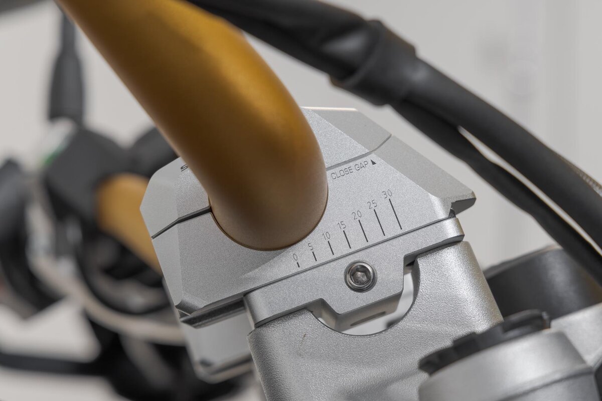 Barra antiurto per Aprilia Tuareg 660 (21-) SW Motech