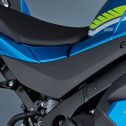 Copritelaio destro in carbonio per Suzuki GSX-R 1000 (17-) Originale