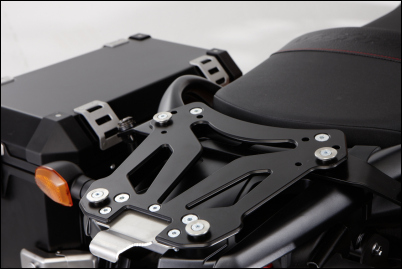 Kit di montaggio bauletto "Alu Box" per Suzuki V-Strom 650 anno 2012-2016