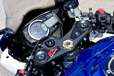Decoro ponte forcella, carbon look per Suzuki GSX-R1000 BJ. 2012-2016
