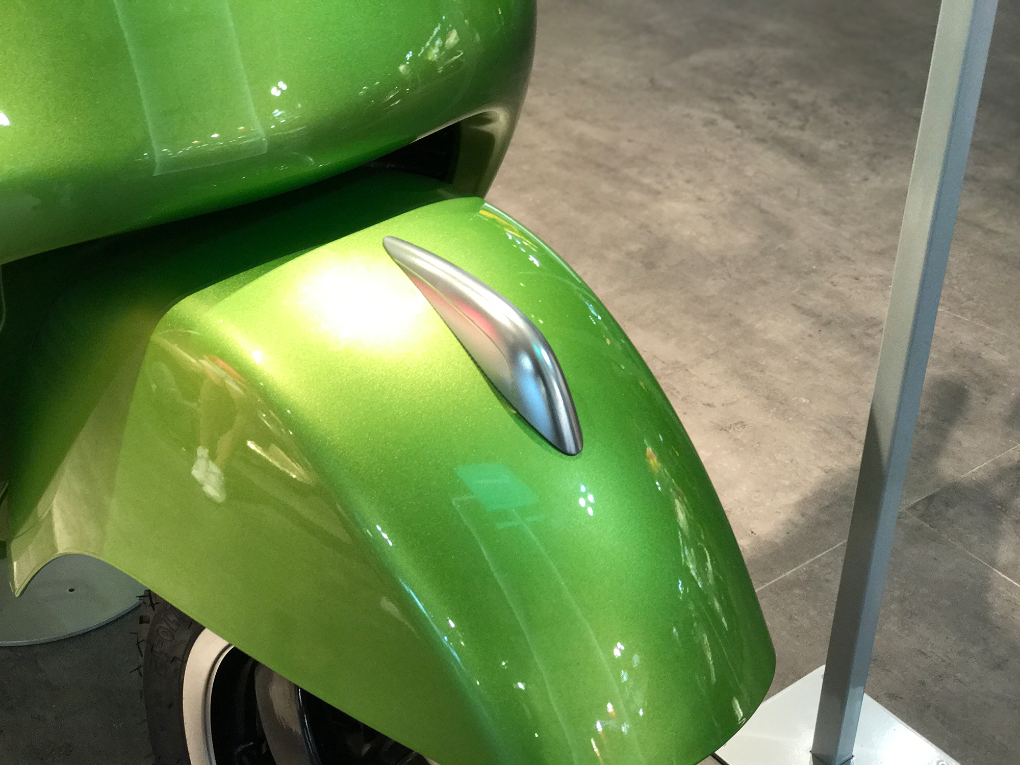 Parafango decorativo Vespa GTS di Rizoma