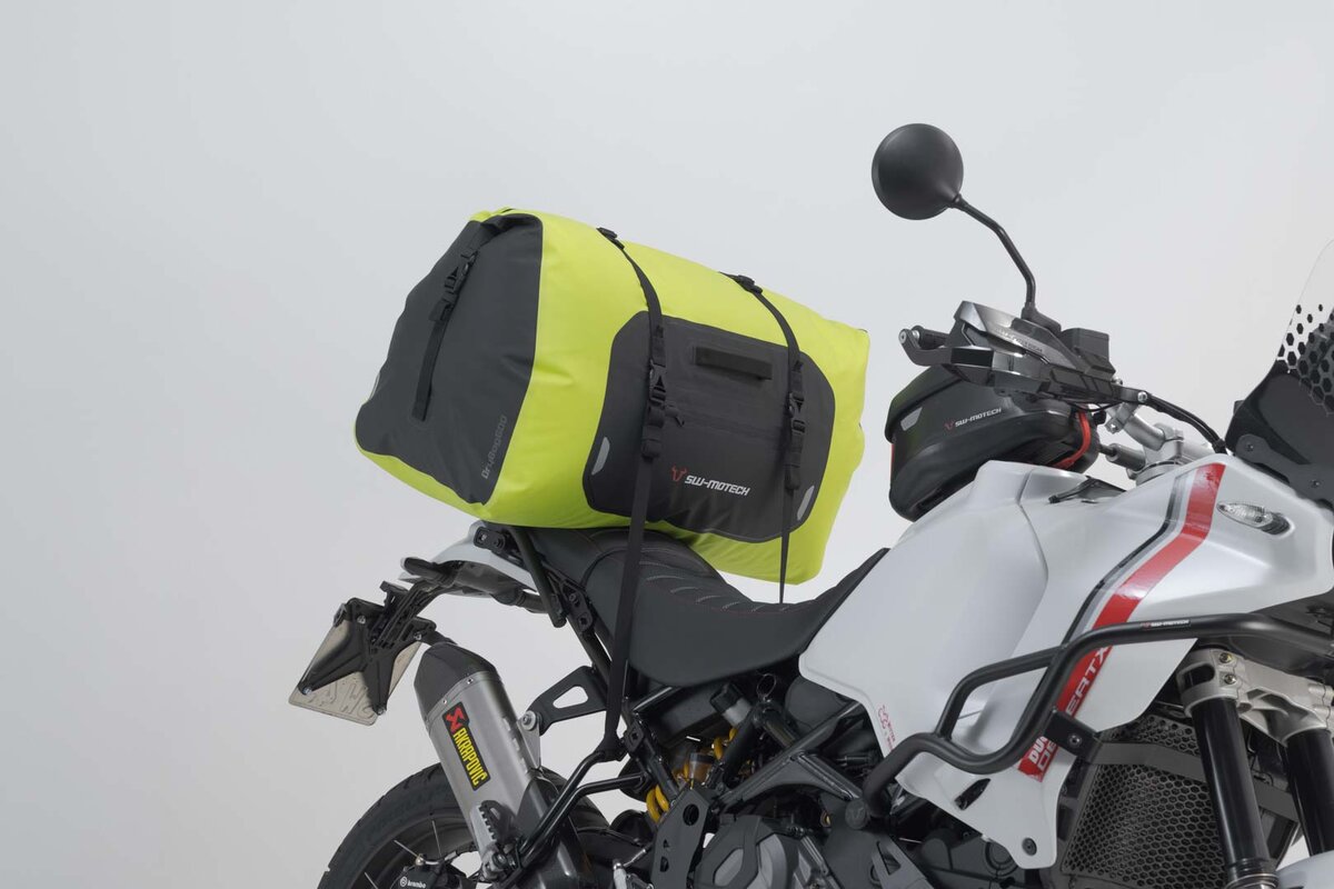 Borsa posteriore Drybag 600 per Moto Guzzi V100 Mandello /S, giallo / grigio - SW Motech