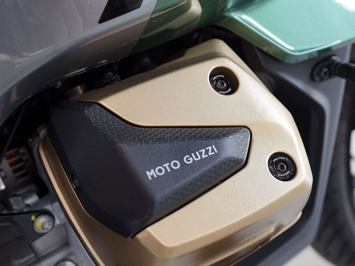 Bulloni della testa del cilindro per Moto Guzzi V100 Mandello S / Stelvio 2024