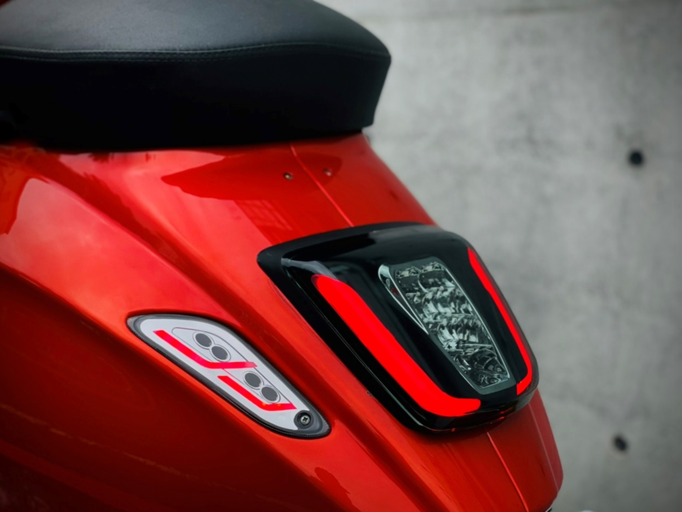 Fanale posteriore a LED Zelioni per Vespa Primavera / Sprint 50-150ccm