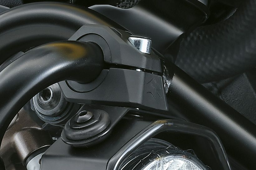 Kit di montaggio, fendinebbia per Suzuki V-Strom 1000 BJ.2017 / V-Storm 1050