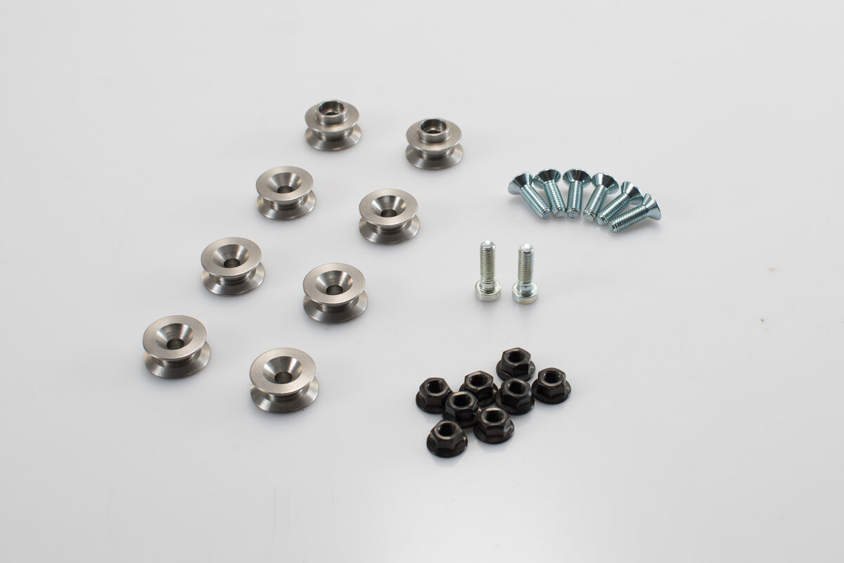 Kit adattatore SW-Motech per i supporti laterali PRO per le valigie laterali AERO ABS