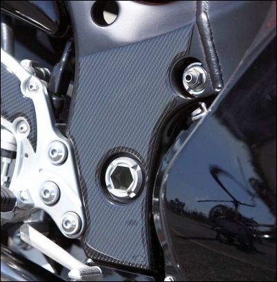 Protezione telaio, carbon look per Suzuki GSX1300R Hayabusa BJ. 2008-2012/ GSX1300R BJ. 2013-2017