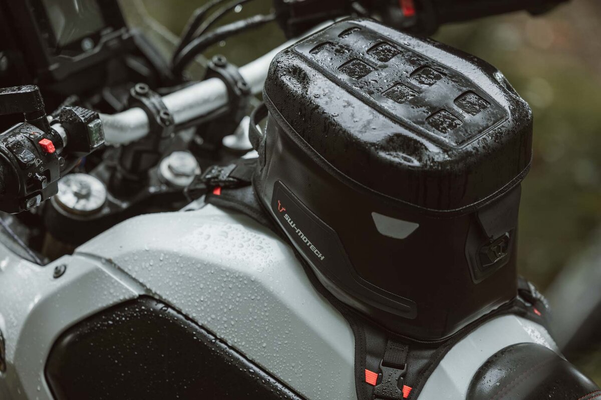 SW-Motech Borsa serbatoio PRO Cross WP con tracolla HONDA XL 125 V Varadero (01-09), JC32