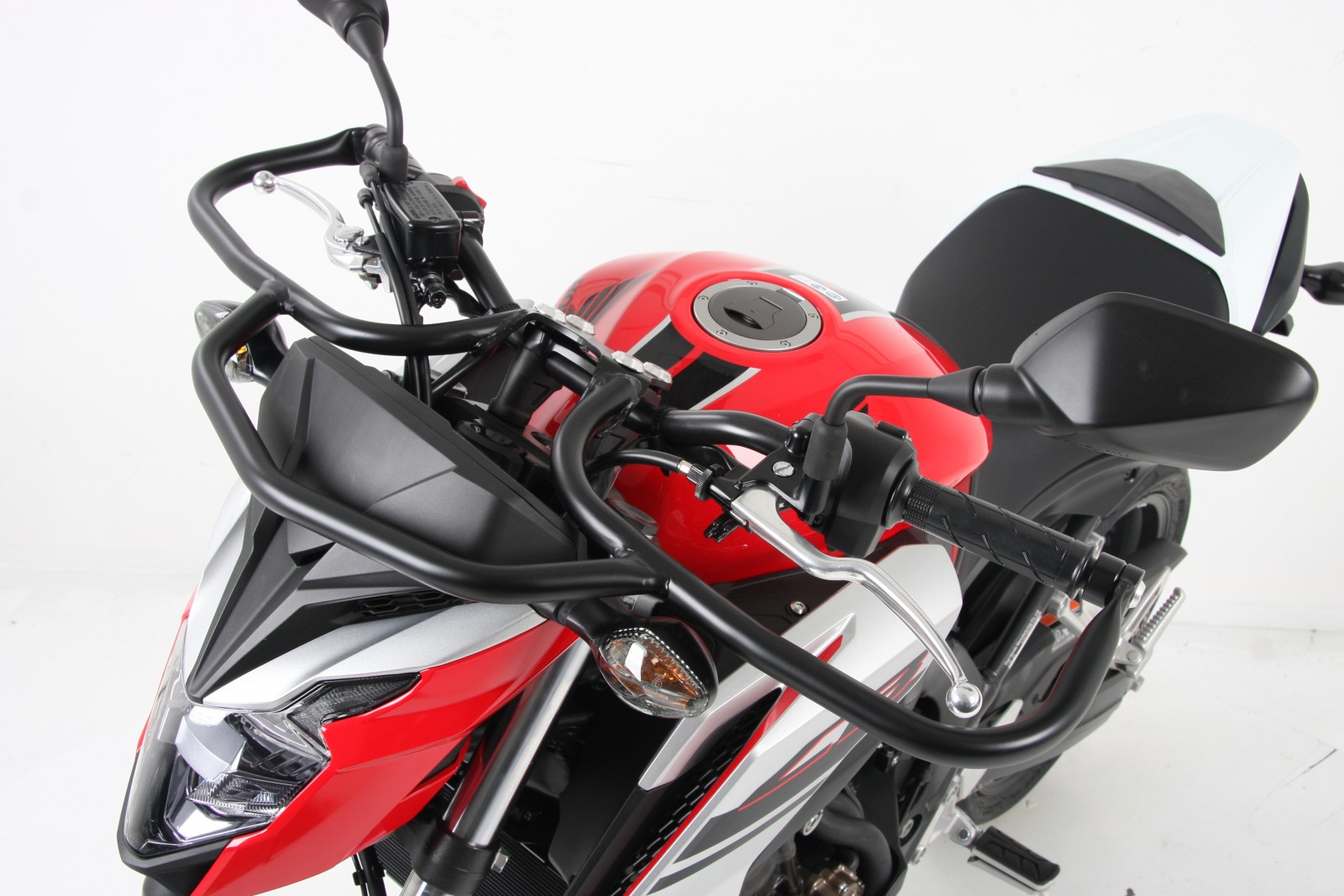Barra di protezione anteriore nera per Honda CB 650 F (17-18) Hepco & Becker