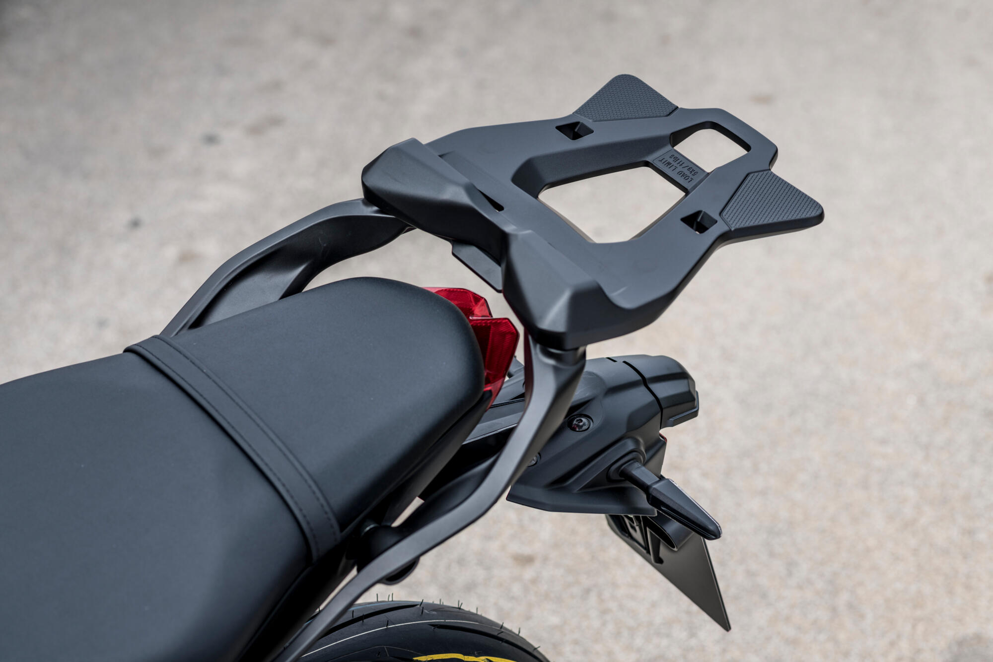 Piastra di supporto per bauletto originale Yamaha per MT-09 / Tracer / Niken / TMAX / X-Max