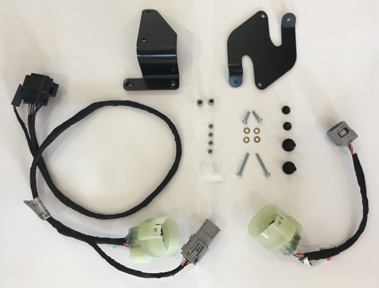 Kit di installazione per piattaforma multimediale e antifurto per MP3 HPE 300 /Sport (19-23)