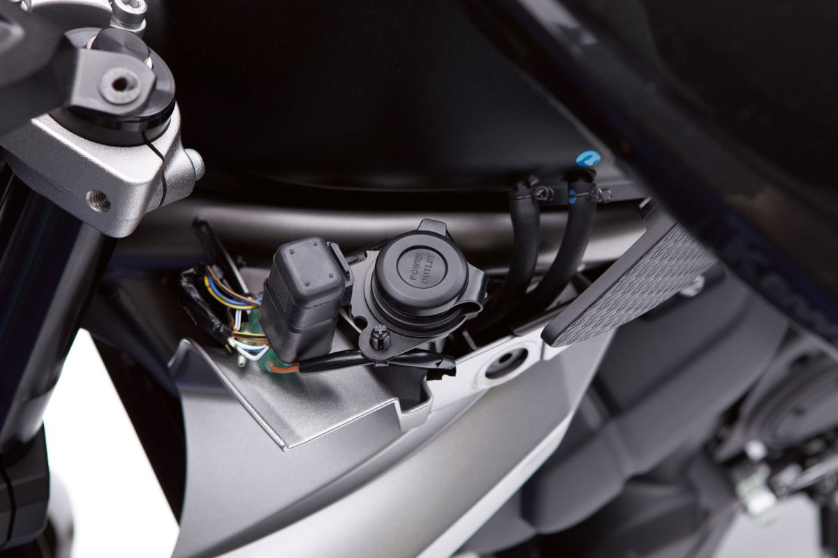 Presa 12V Versys650 2014 Kawasaki originale