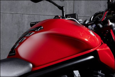 Pellicola protezione serbatoio per Suzuki GSF650 BJ. 2005-2006/ GSF650 BJ. 2007-2008/ GSF650 BJ. 2009-2013/ GSF1250