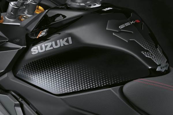 Pellicola protettiva serbatoio nera per Suzuki GSX-S 1000 GX (24-) Originale