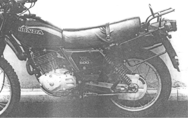 Portapacchi tubolare e portavaligie laterale nero per Honda XL 500 S (79-82)