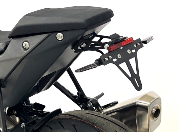 alpha Technik Kennzeichenhalter für KTM 990 Duke / 1390 Super Duke R, ab Modelljahr 2024-, Typ: KTM