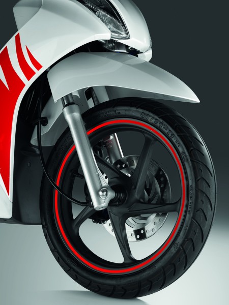 Set di adesivi per cerchioni originali Honda PCX/ Vision50/ Vision110 rossi