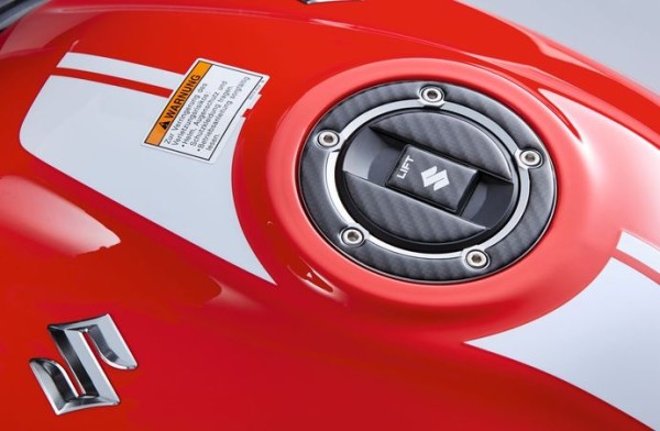 Protezione tappo serbatoio per Suzuki SV650 BJ. 2016-2017/ GSF1250S BJ. 2015-2016