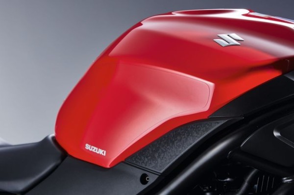 Pellicola protezione serbatoio, trasparente per Suzuki SV650 BJ. 2016-2017