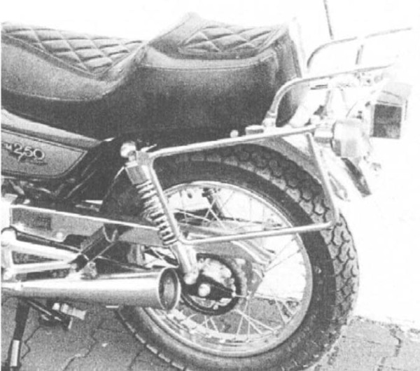 Portapacchi tubolare e portavaligie laterale per Honda CM 250 C/T (82-84)
