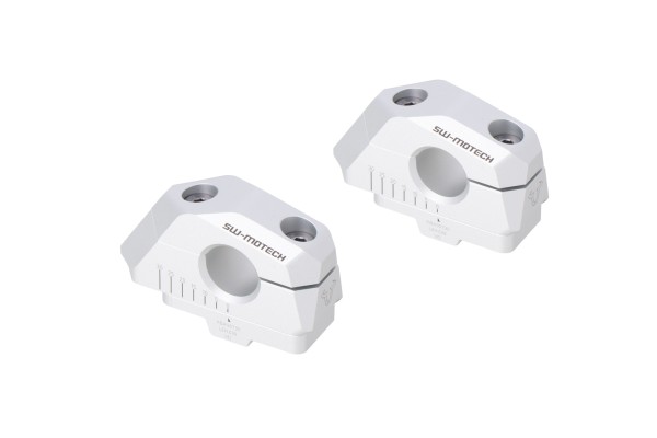 SW-Motech Riposizionamento variabile del manubrio, argento per manubrio Ø 22 mm, H=25 mm per BMW F 750 GS - SW Motech