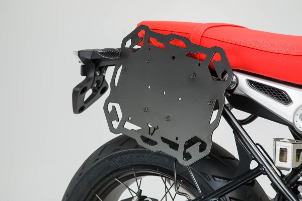 Supporto laterale universale SW-Motech a sinistra per il supporto laterale SLC a sinistra